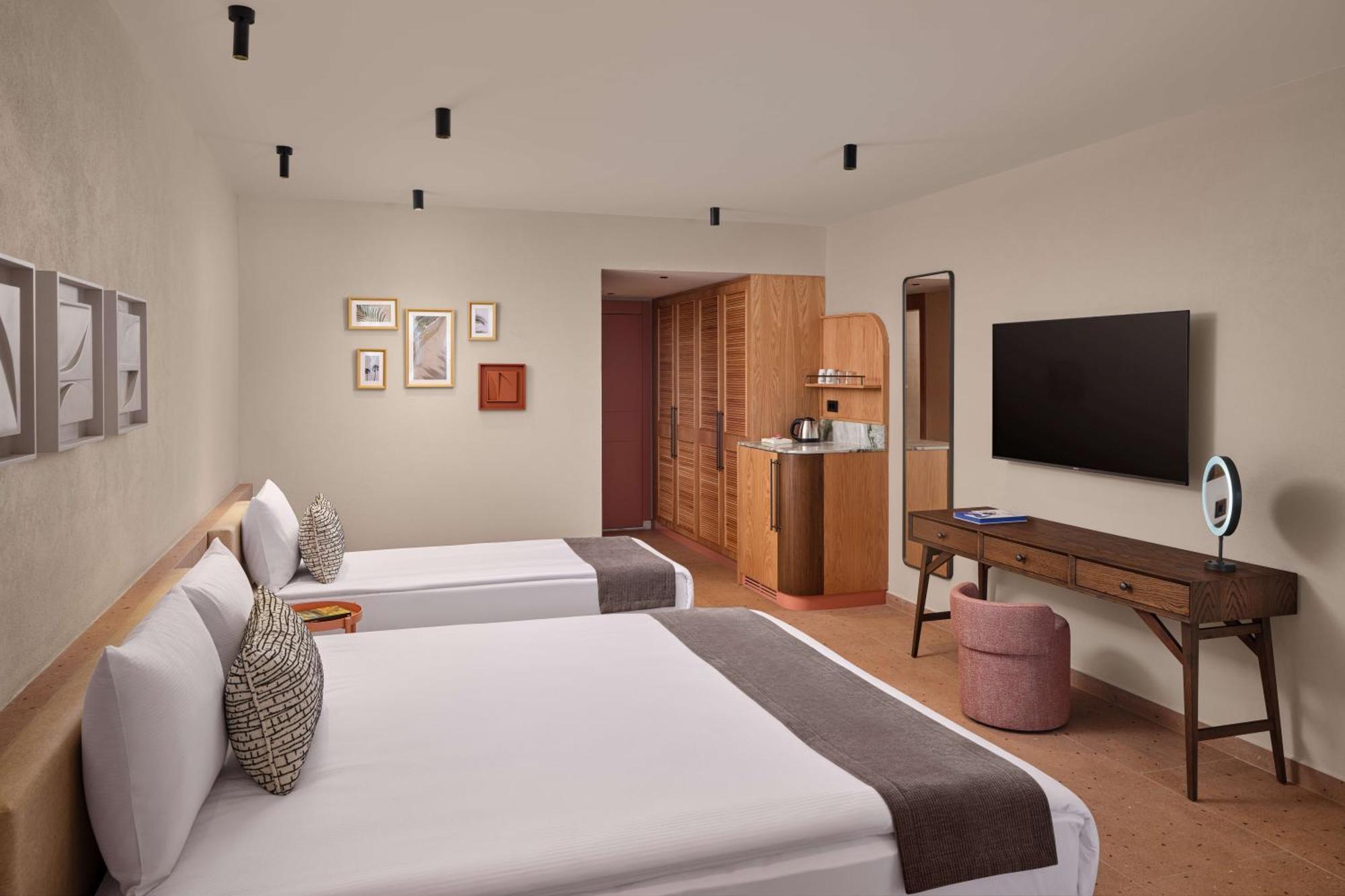 Quadruple Room Sea View
